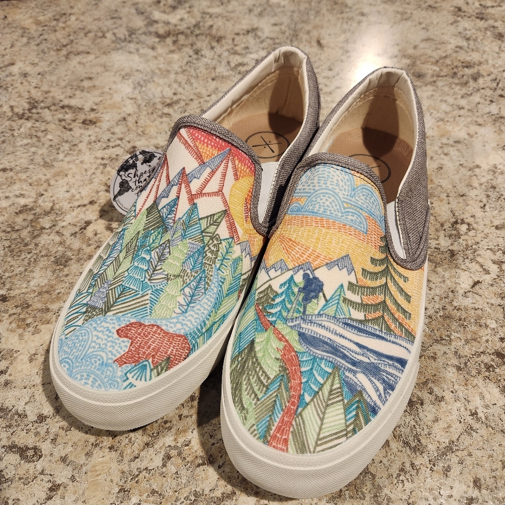 NWT Inkkas Trek Slip-on Shoes
